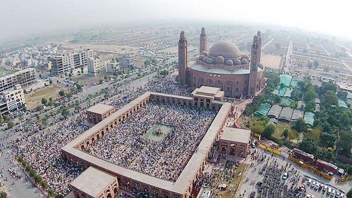 Grand jamia mosque